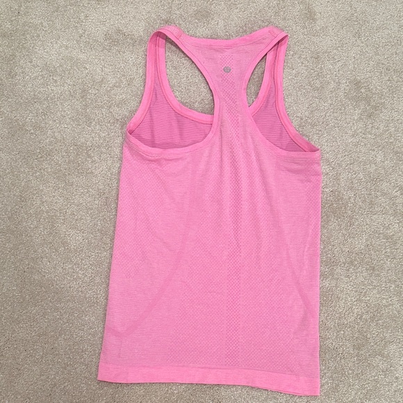 Lululemon swiftly Tank Top - Picture 2 of 2
